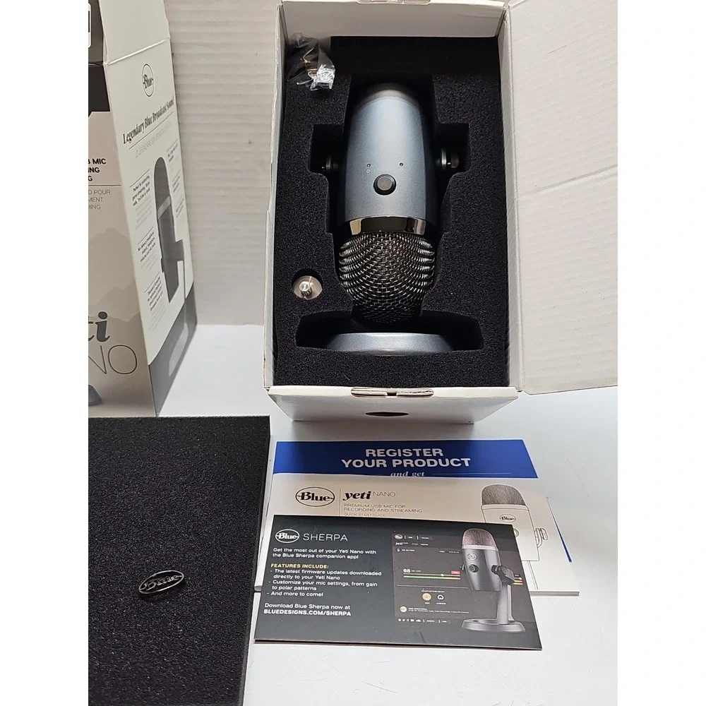 Blue Yeti Nano Premium‎ USB Mic for Recording & Streaming – Shadow Gray - Open